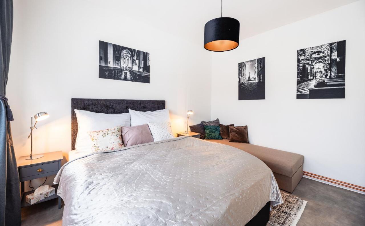 Silvie Apartments - Lazecka Оломоуц Екстериор снимка